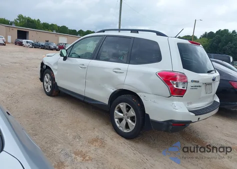 2015 Subaru Forester 2.5I Premium z USA, uszkodzony, nr VIN JF2SJADC0FH597811